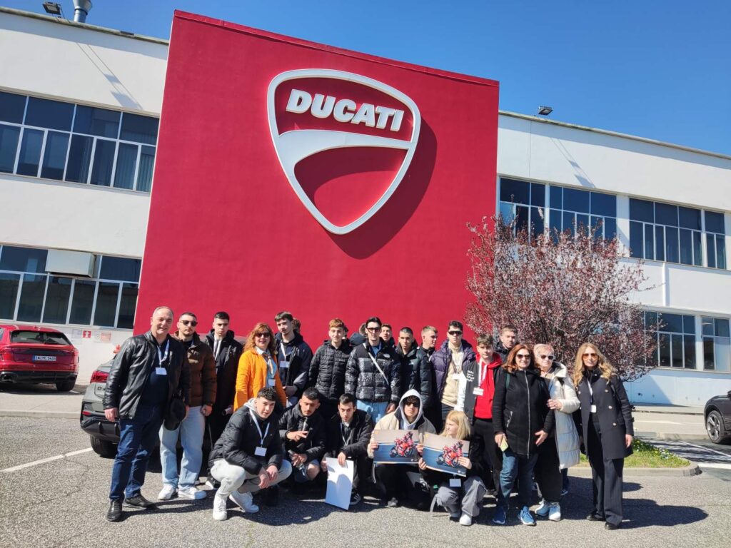 DUCATI